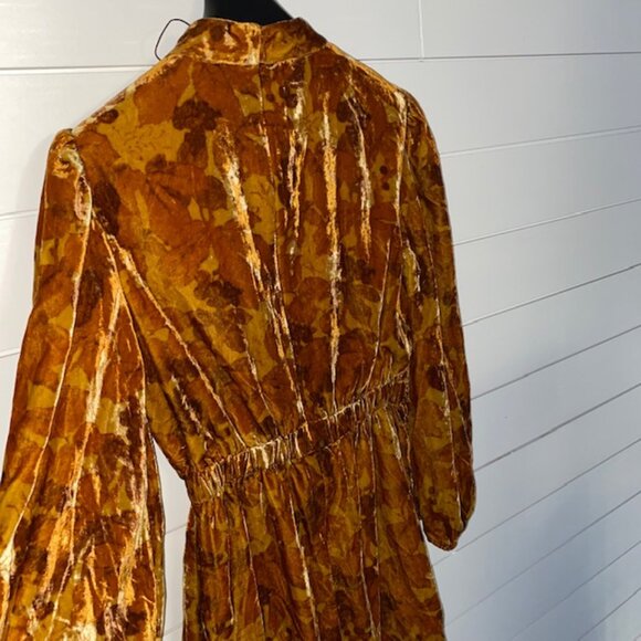 NWT Rhode Fall Foliage Zadie Dress - Women's Size 2, keyhole, soft, elegant - Picture 8 of 11